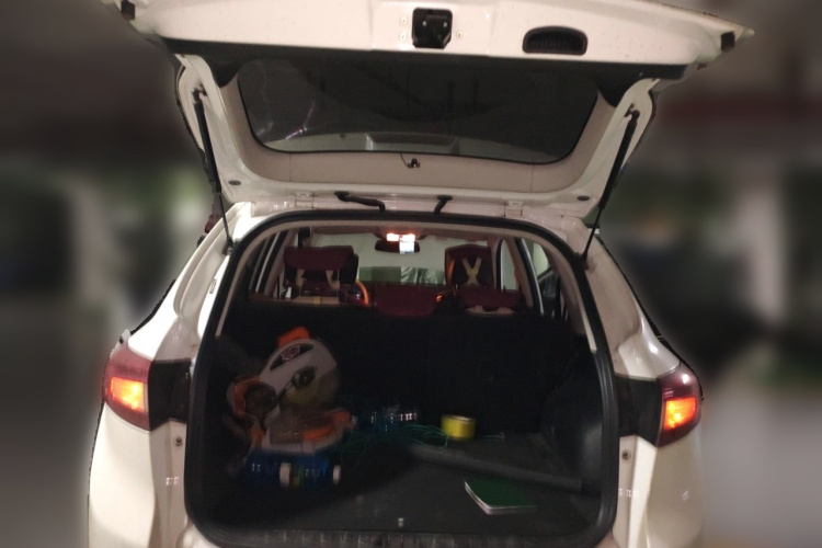 陆风X5 2016款 Plus 1.5T CVT创领版中控内饰23