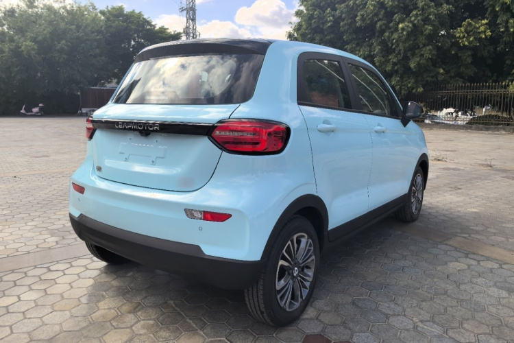 零跑汽车 零跑T03 2025款 310舒享版车身外观7