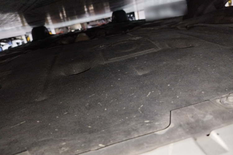 宝马X1 2020款 sDrive20Li 尊享型局部细节9008