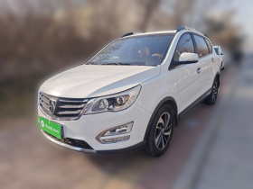 宝骏560 2015款 1.8L 手动豪华型