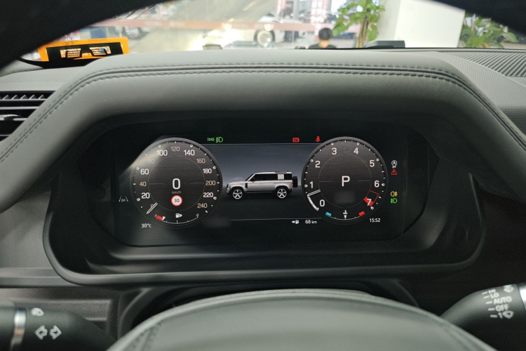 路虎卫士 2024款 110 3.0T P400 X-DYNAMIC HSE局部细节14