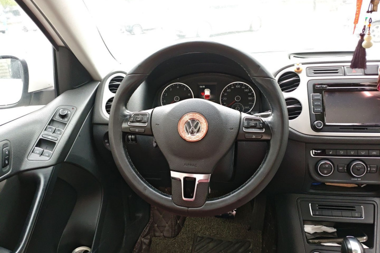 大众 途观 2016款 300TSI 自动四驱豪华版中控内饰13