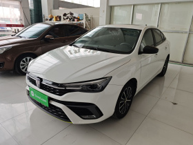 荣威i5 2021款 1.5L CVT铂金版