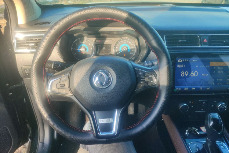 东风风光 风光580 2017款 改款 1.5T CVT豪华型中控内饰13