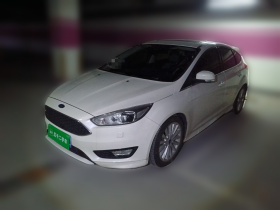 福特 福克斯 2018款 两厢经典 EcoBoost 180 自动运动型