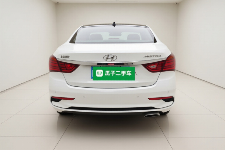 现代 名图 2017款 1.8L 自动尊贵型DLX 国V车身外观6