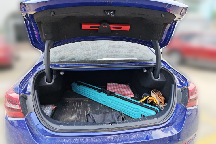 红旗H5 2022款 经典款 改款 1.5T DCT旗韵版中控内饰23