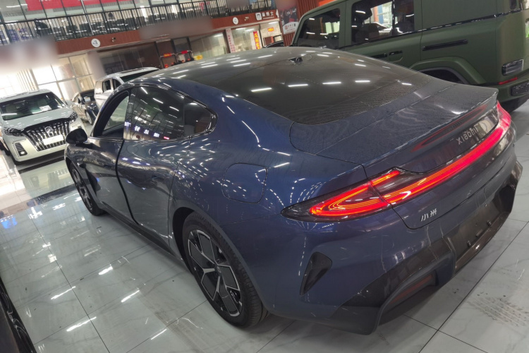 小米汽车 小米SU7 2024款 后驱标准创始版车身外观4