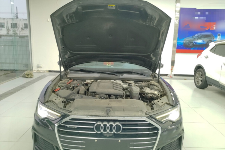 奥迪A6L 2019款 45 TFSI quattro 臻选动感型机舱底盘24