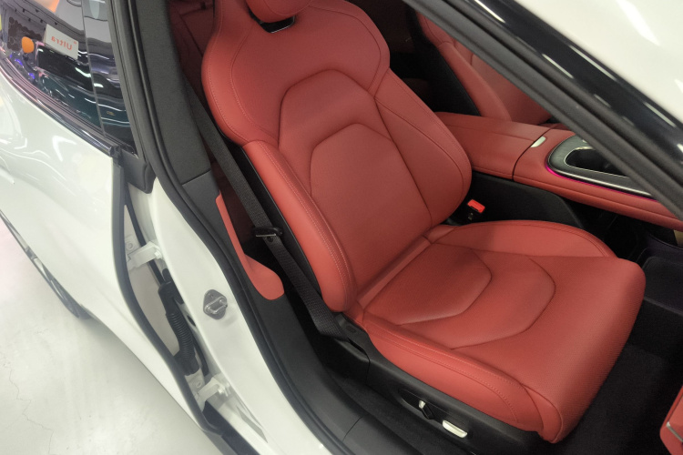 小米汽车 小米SU7 2024款 四驱超长续航高阶智驾Max版局部细节41