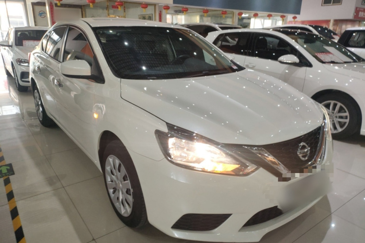 日产 轩逸 2021款 经典 1.6XE CVT专享版车身外观3