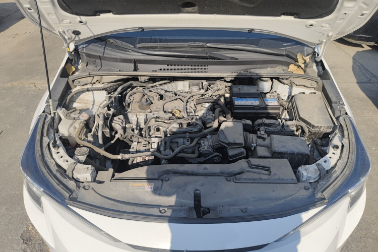 丰田 雷凌 2023款 TNGA 1.5L CVT进取版机舱底盘24