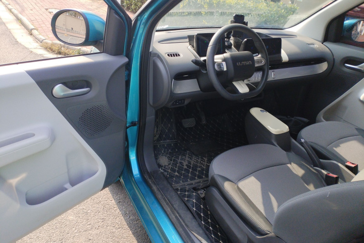 长安启源 长安Lumin 2022款 210km 香甜款中控内饰7003