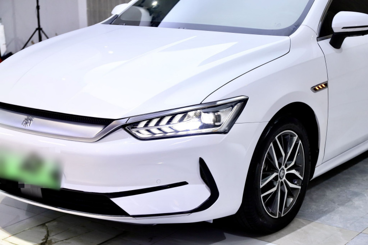 比亚迪 秦PLUS 2021款 EV 500KM 尊贵型局部细节36