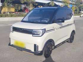 五菱汽车 宏光MINIEV 2022款 GAMEBOY 200km 玩咖款 磷酸铁锂