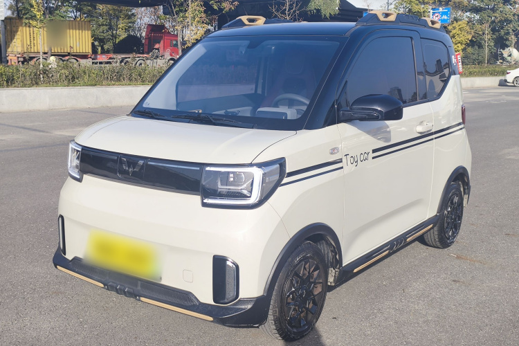 五菱汽车 宏光MINIEV 2022款 GAMEBOY 200km 玩咖款 磷酸铁锂车身外观1