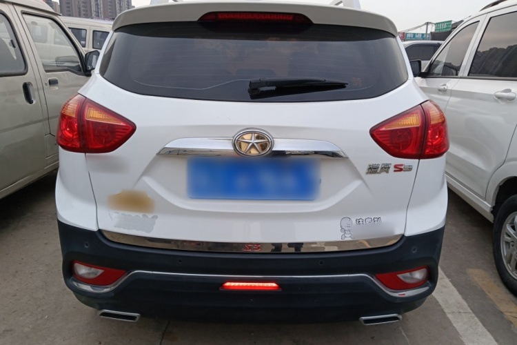 江汽集团 瑞风S3 2016款 1.5L 手动豪华智能型车身外观6