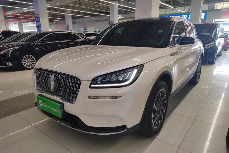 林肯 冒险家 2022款 2.0T 两驱尊享版车身外观1