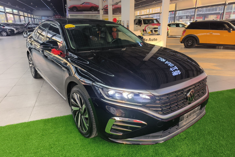 大众 帕萨特 2023款 330TSI 精英版车身外观6002