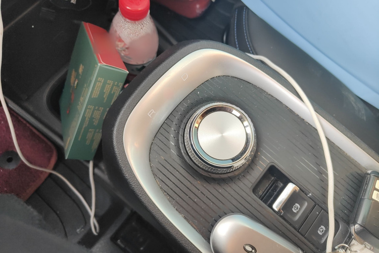 欧拉好猫 2021款 400km标准续航 维纳斯版 磷酸铁锂局部细节18