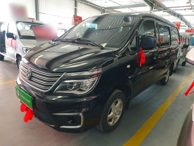 东风风行 菱智 2019款 M5L 1.6L 7座标准型 国VI