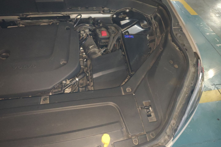 沃尔沃XC90 2023款 B6 智逸豪华版 7座局部细节9007