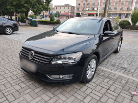 大众 帕萨特 2015款 1.8TSI DSG尊荣版