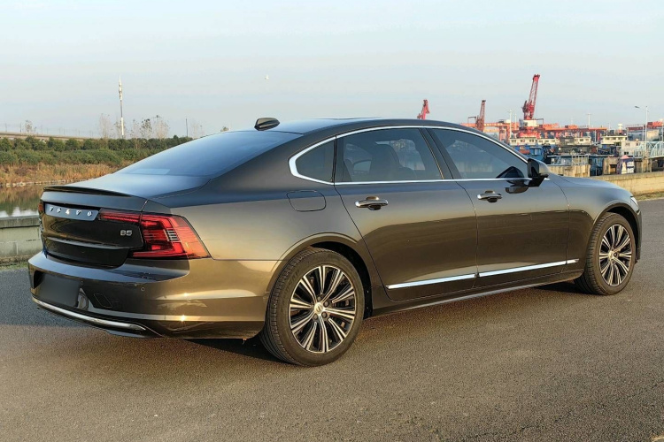 沃尔沃S90 2021款 B5 智逸豪华版车身外观6009