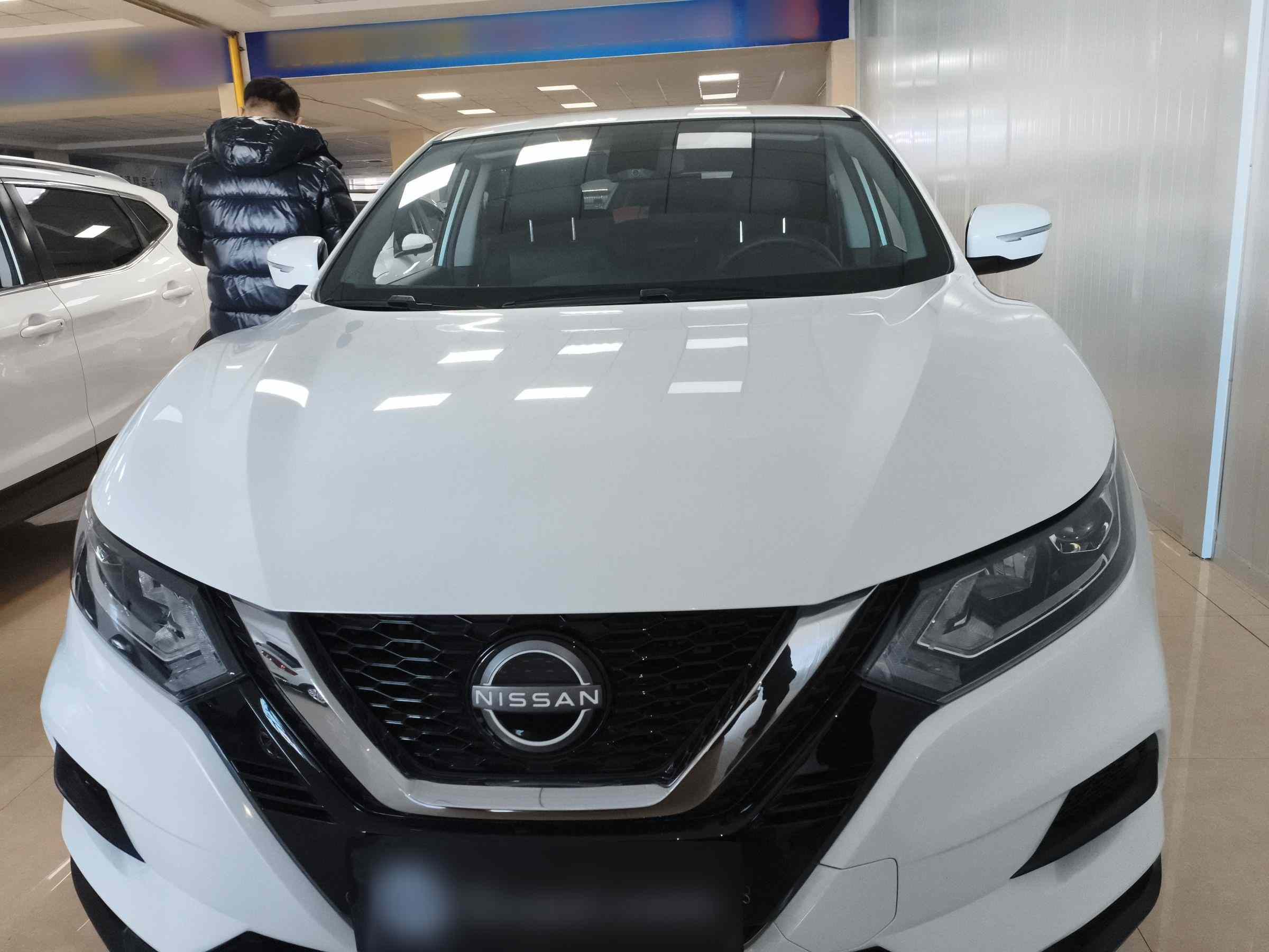 日产 逍客 2023款 经典 2.0L CVT XV舒适版(1)