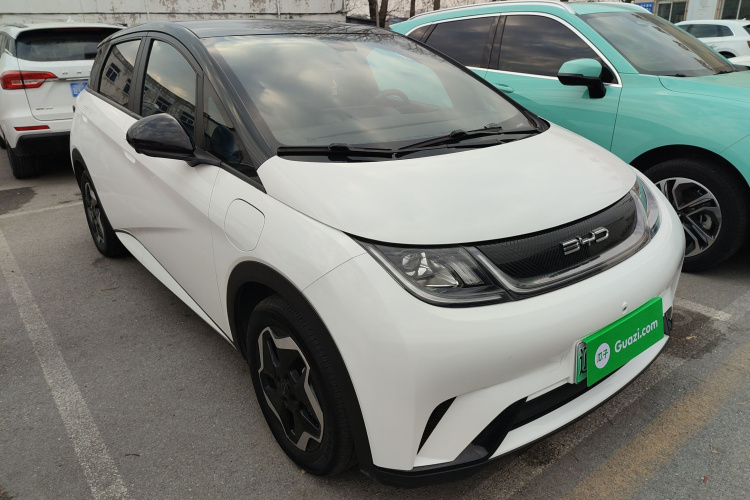 比亚迪 海豚 2021款 405km 时尚版车身外观3