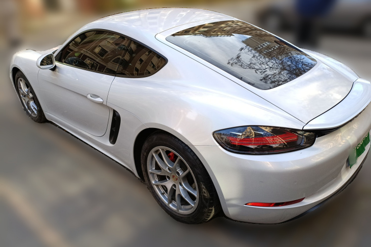 保时捷718 2016款 Cayman 2.0T车身外观5