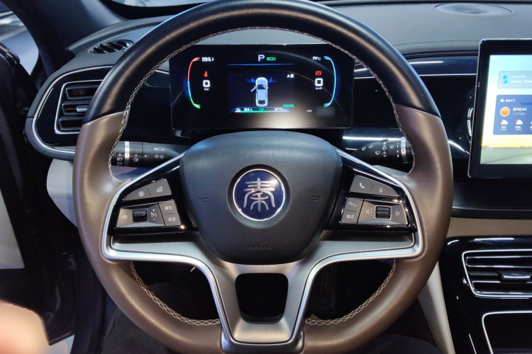 比亚迪 秦PLUS 2023款 冠军版 EV 420KM超越型中控内饰13