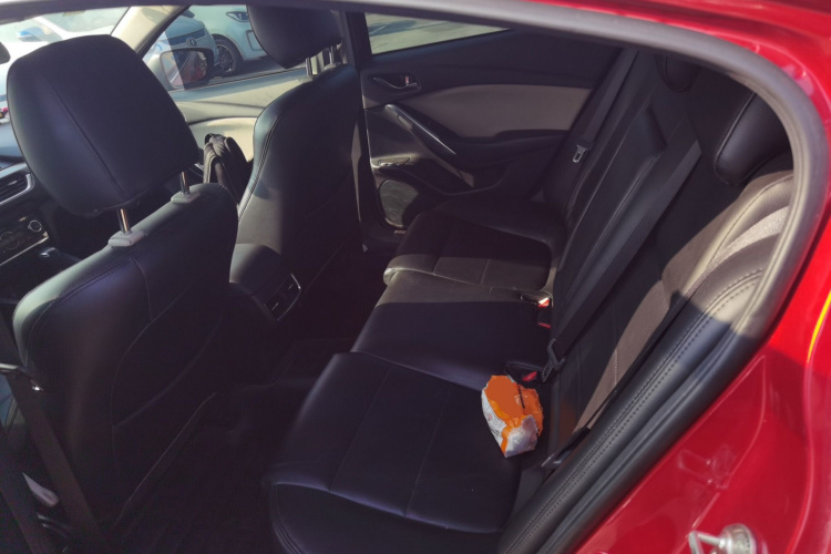 马自达 阿特兹 2017款 2.0L 蓝天时尚版中控内饰21