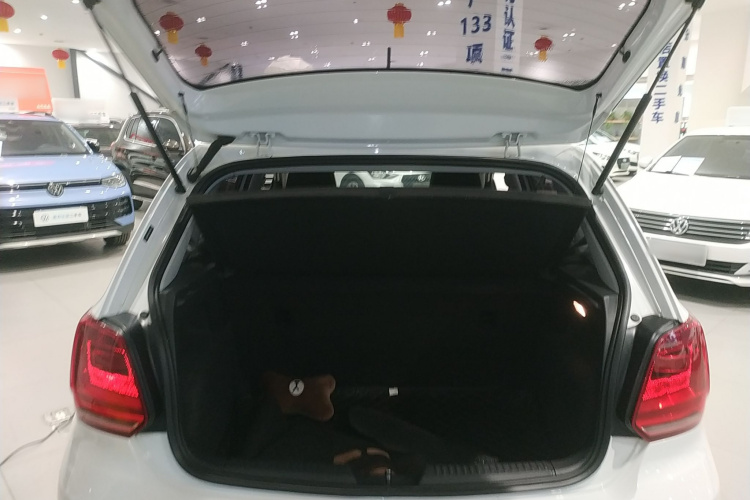 大众 Polo 2016款 1.4L 自动风尚型局部细节23