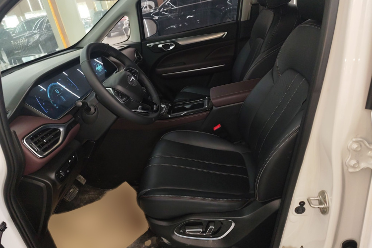 广汽传祺 传祺M6 2023款 PRO 270T DCT尊享版局部细节19