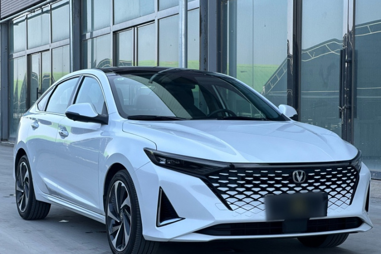 长安 锐程PLUS 2023款 1.5T DCT领航型车身外观6002