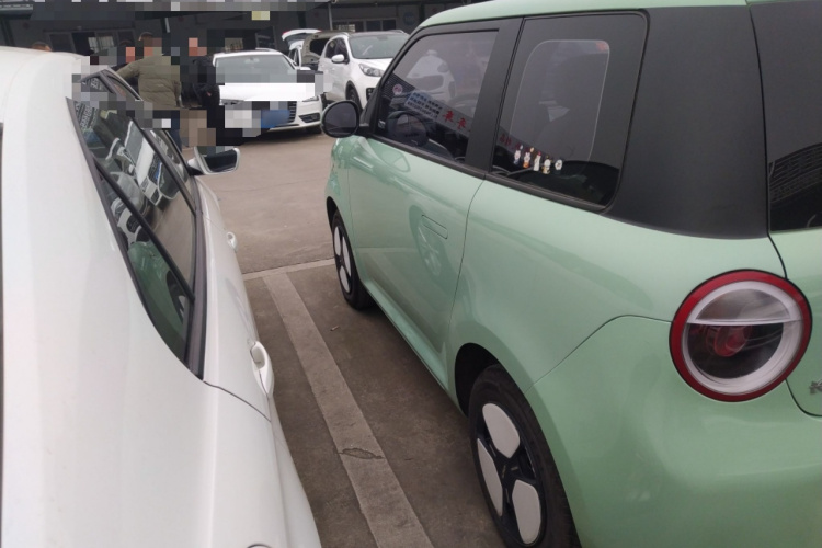 长安启源 长安Lumin 2022款 210km 香甜款车身外观4