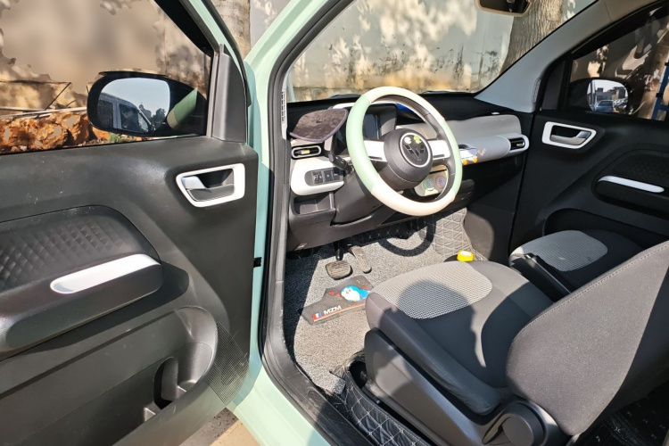 五菱汽车 宏光MINIEV 2024款 第三代 215km 青春版中控内饰20