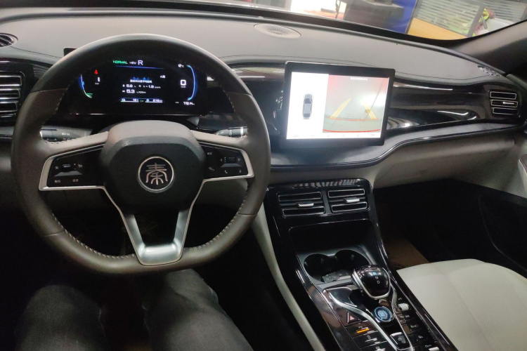 比亚迪 秦PLUS 2023款 冠军版 DM-i 55KM领先型中控内饰12