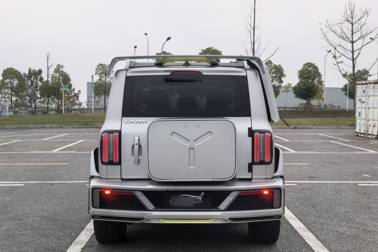 超境汽车 共创坦克300 2021款 2.0T 赛博坦克车身外观6007