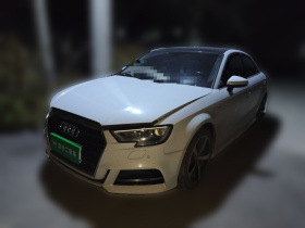 奥迪A3 2018款 30周年年型 Limousine 35 TFSI 时尚型