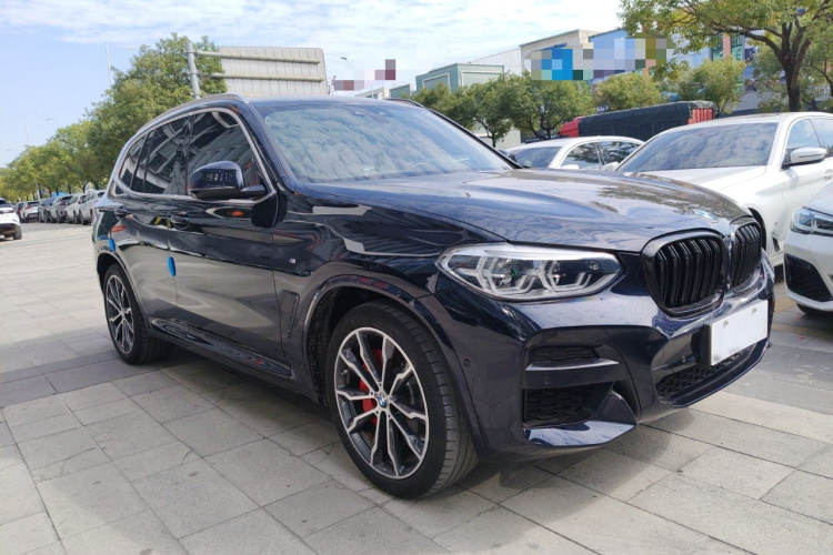 宝马X3 2021款 改款 xDrive30i 领先型 M运动套装车身外观3