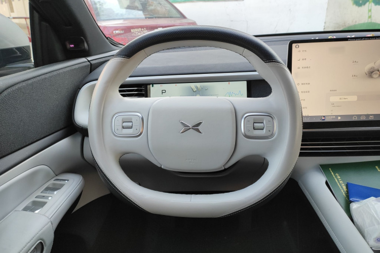 小鹏G6 2024款 580 长续航 Plus中控内饰13