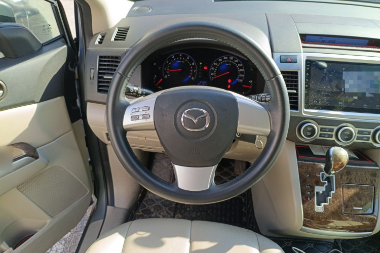 马自达8 2013款 2.5L 精英版局部细节13