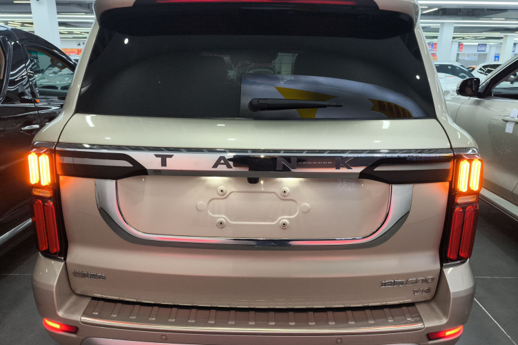 坦克500 2022款 3.0T 商务版 登峰型 7座车身外观6