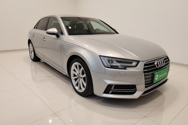 奥迪A4L 2018款 30周年年型 40 TFSI 时尚型车身外观3