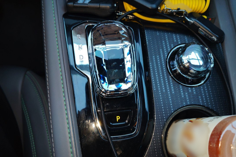 极氪001 2021款 超长续航双电机 YOU版局部细节18