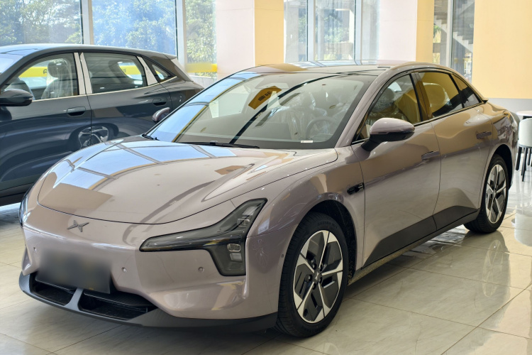 小鹏MONA M03 2025款 515 长续航 Plus车身外观1