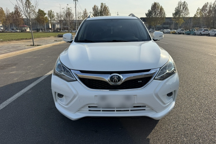 比亚迪 宋 2016款 盖世版 1.5TID 自动精英型车身外观6007