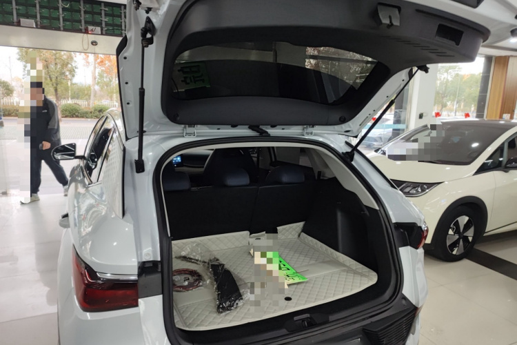 比亚迪 元PLUS 2023款 冠军版 430KM 领先型局部细节23